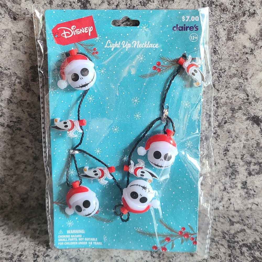 Disney Nightmare Before Christmas Santa Jack Skellington Light Up Necklace NIP